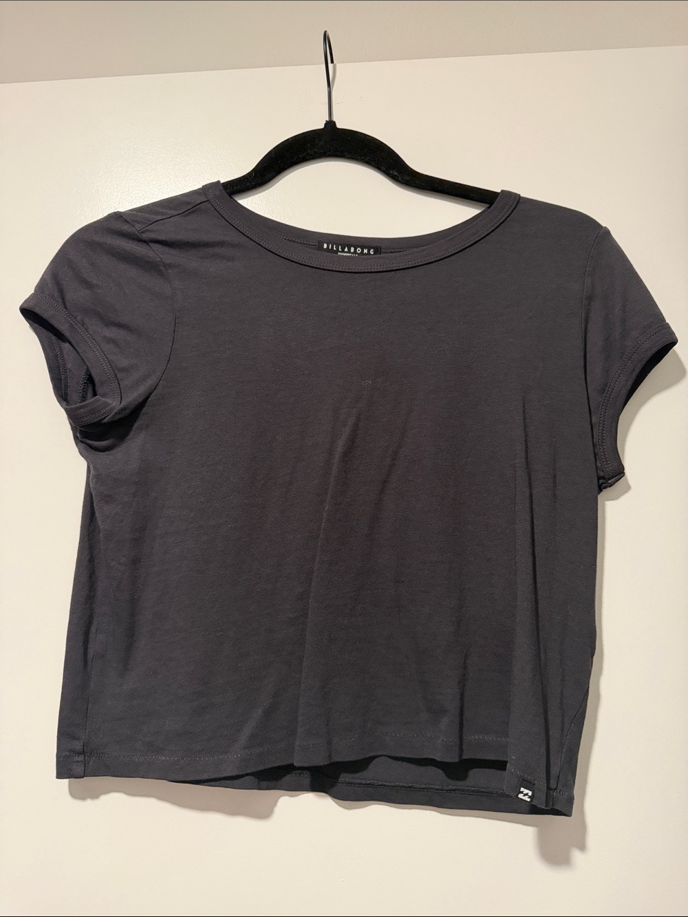 Billabong Black Short-Sleeve Crop Top